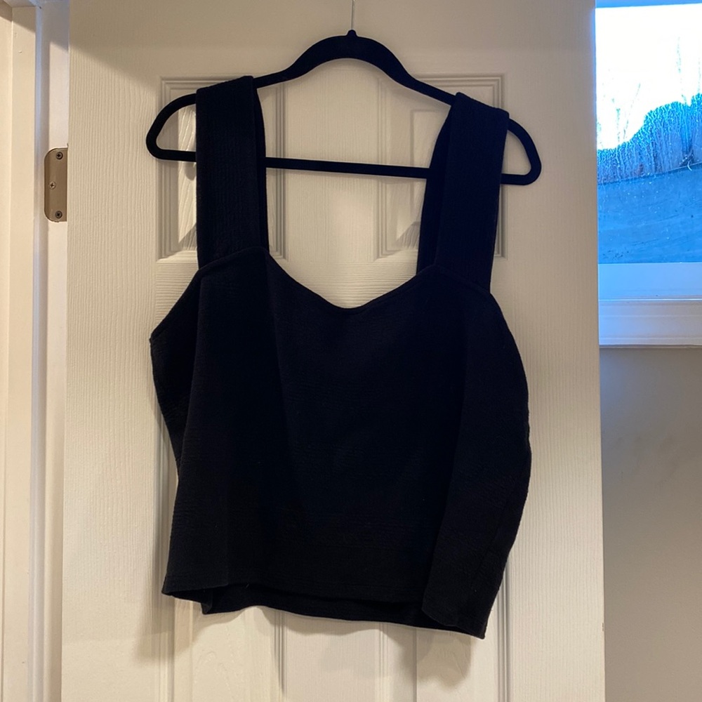 Anthropologie Black Crop top in XL